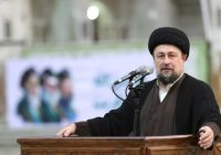 آیت‌الله سید حسن خمینی: شرط پیروزی ما در جنگ و صلح این است که با هم باشیم/ یک جنگ پر افتخار را پشت سر گذاشتیم/ گاهی ثمرات «مصالحه درست» از صدها جنگ بیشتر است/ همه باید پشت سرباز میدان دیپلماسی بایستیم/ شاید خیلی‌ها نخواهند امام برای آیندگان بماند
