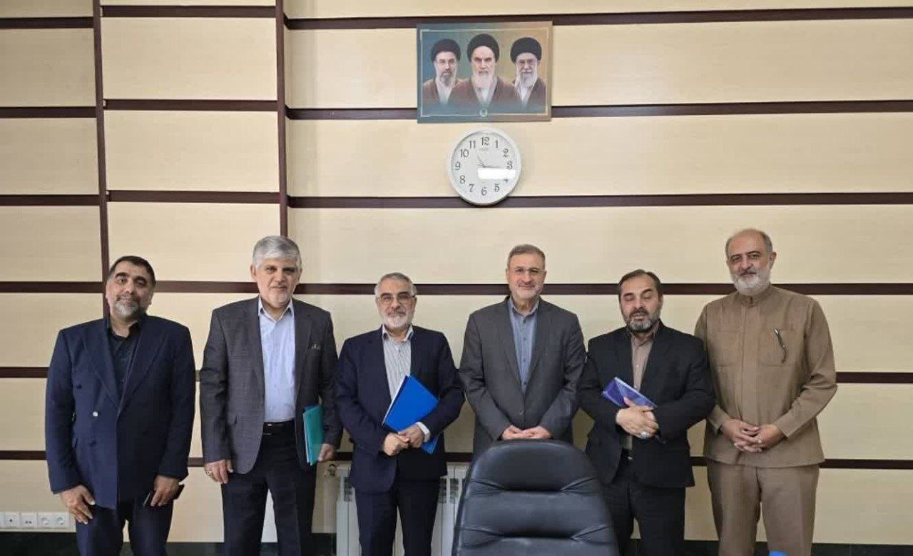 پیشنهاد برگزاری اجلاسیه ملی شهدای غریب بی‌نشان در حرم مطهر امام خمینی(ره)